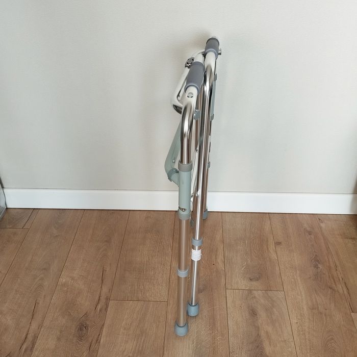 Ходунки для взрослых с опорой.