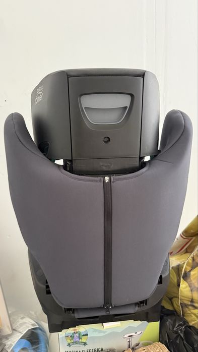 Scaun auto cu isofix pentru copii Britax Romer, Discovery Plus 2, Midnight Grey, 3.5-12 ani, 100-150 cm, 15-36 kg, testat ADAC