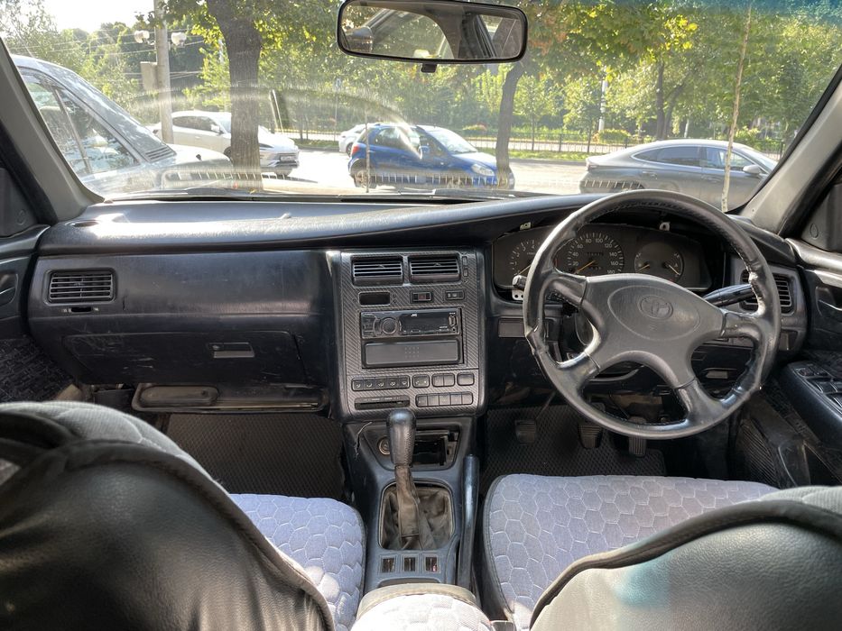 Toyota caldina 1993