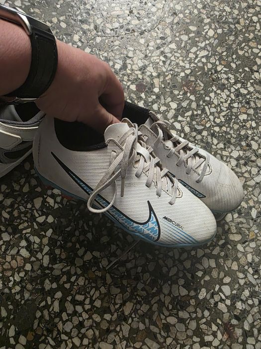 Детски бутонки маратонки 32