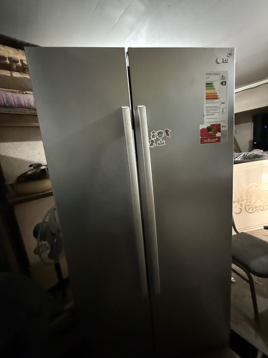 Холодильник side by side LG