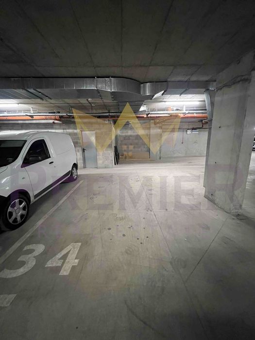 Дава се под наем Двустаен апартамент в Варна, Център - 70 кв.м за 1100 € - Снимка #11