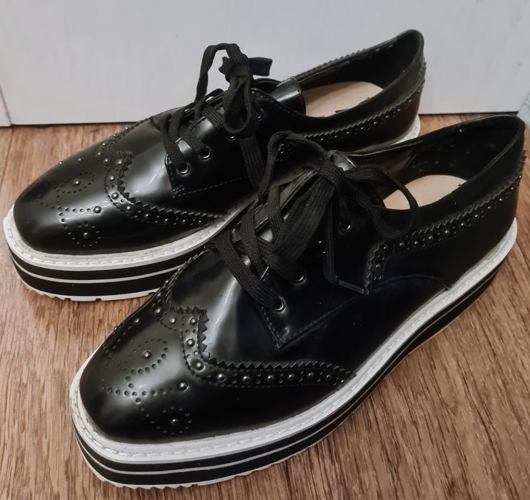 Лоферы женские новые