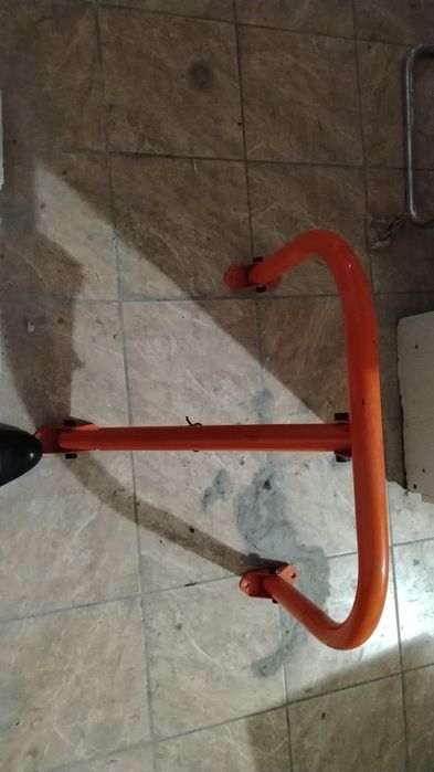 Продам Парковочный барьер