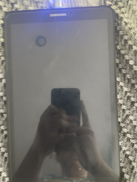 Samsung Galaxy Tab E 9.6 (2015): планшет на запчасти