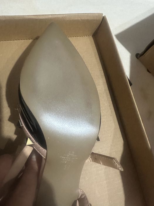 Pantofi valentino