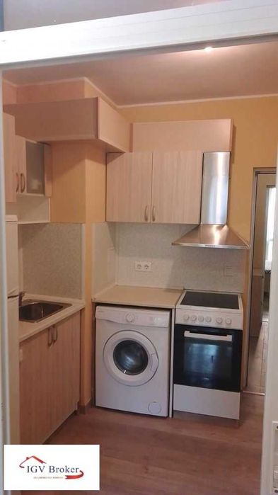 Двустае апартамент в кв Банишора