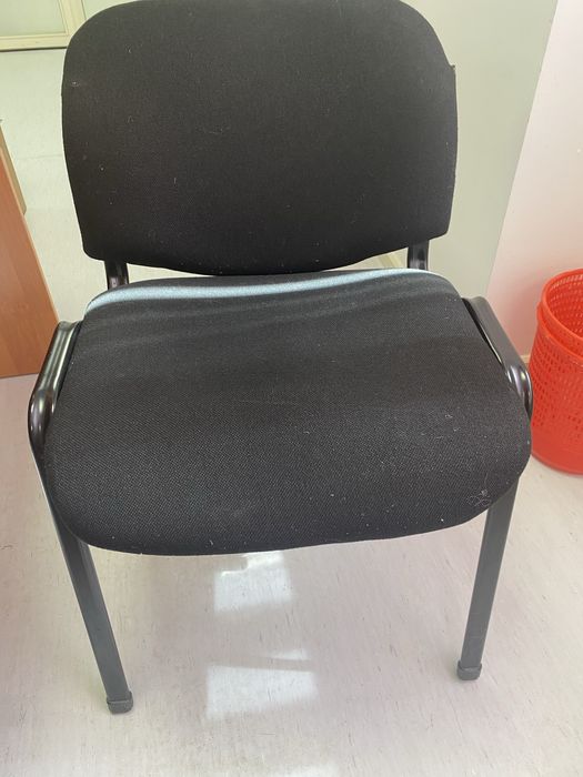 Стульчики , шкаф, стол парта