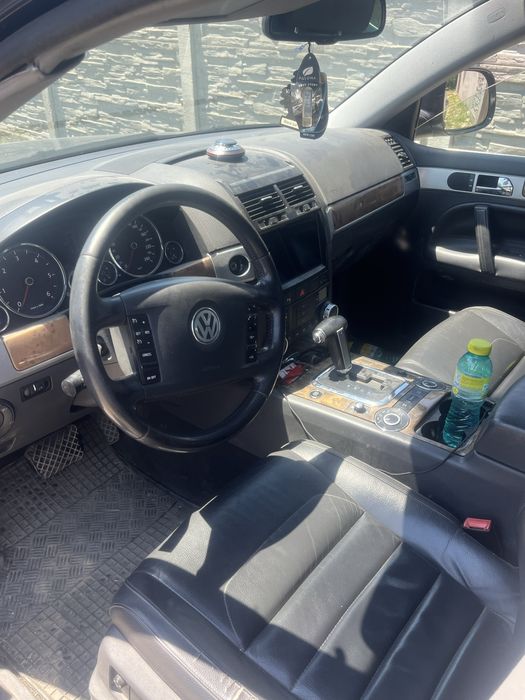 Vand/schimb touareg si platforma de 3.5t 3 axe