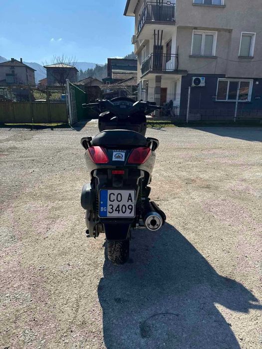 Yamaha X-max 250i