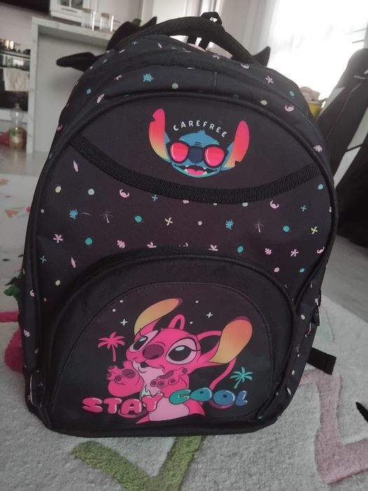 Ghiozdan si penar pt școală cu stitch
