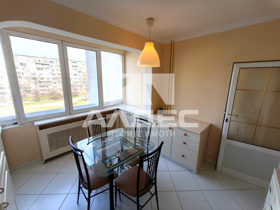 Дава се под наем Тристаен апартамент в София, Младост 1 - 95 кв.м за 797.64 € - Снимка #6