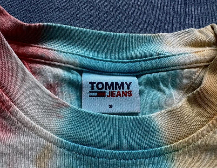 Оригинална кроп тениска Tommy Jeans