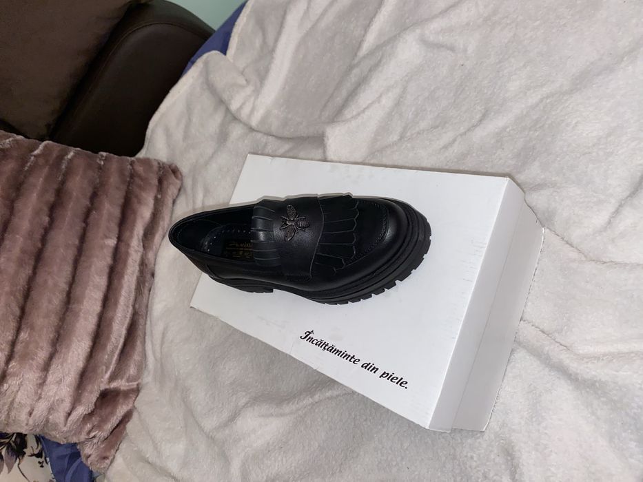 Pantofi loafer negri