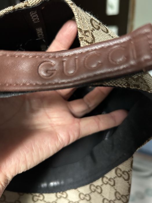 Продам бейсболку новую