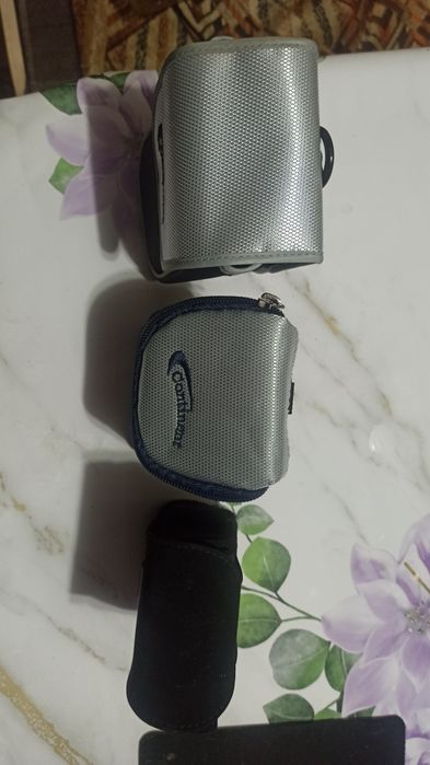 Продам чехлы для маленьких фотоаппаратов