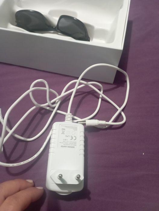 Vând epilator definitiv are și ochelari tot la el