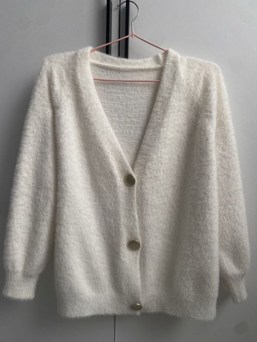 Кардиган белый пушистый