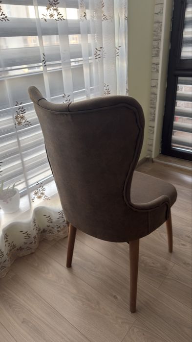 Трапезен стол 2бр