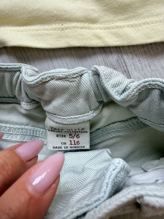 Blugi scurti + tricou Zara