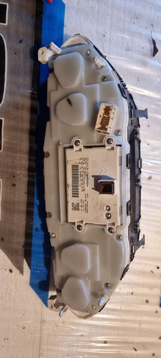 Километраж за Peugeot 208