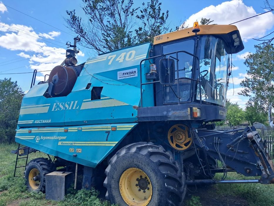 Комбайн Essil 740 _2013г.в. в ХТС срочно