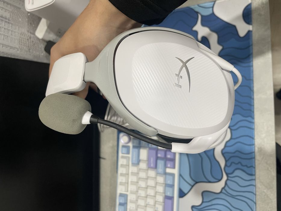 Продам наушники hyperx cloud stinger