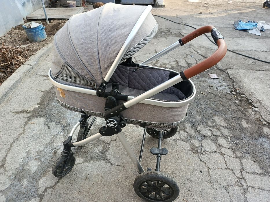 Продается детская коляска