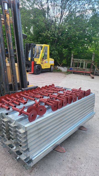 Schela metalica noua pentru constructii