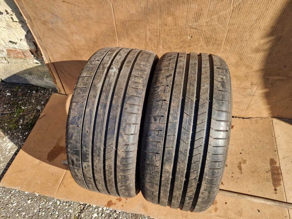 2 Pirelli R18 235/40 Летни гуми  DOT5021