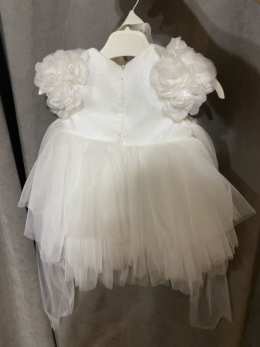 Продам платье на годик