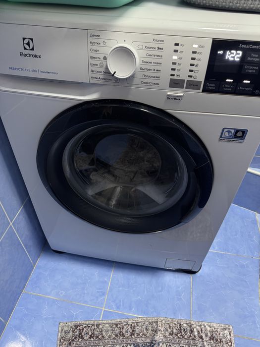 Стиральна машина ELECTROLUX