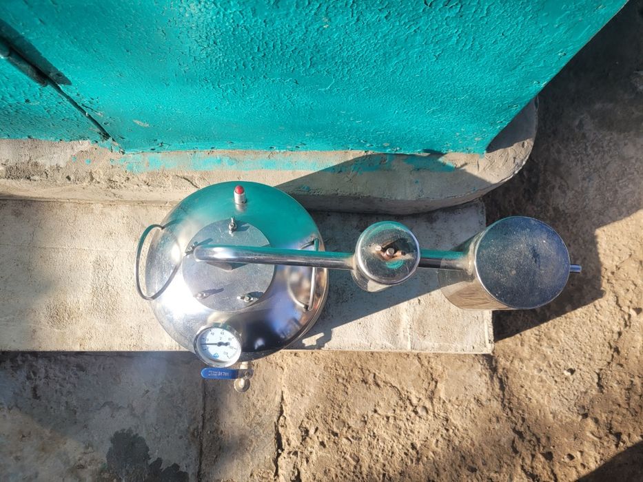 Дистиляционный аппарат, дистиллятор