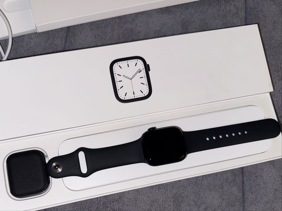 Apple Watch Series 7, 41 MM