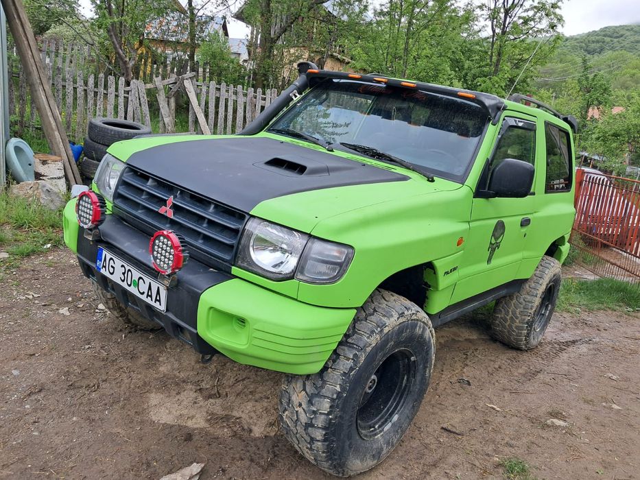 Mitsubishi pajero