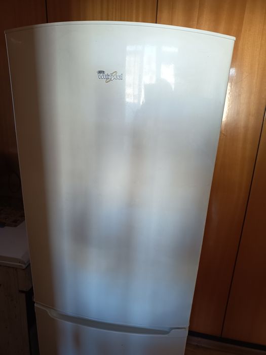 Хладилник Whirlpool за части