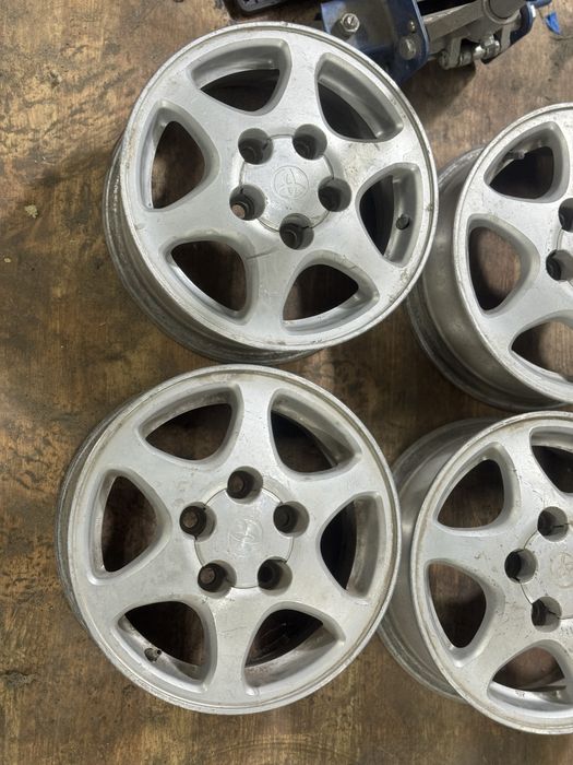 Диски комплект Тойота Ипсум