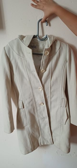 Пальто демисезонное