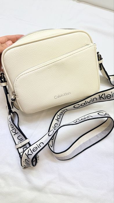 Новая сумка Calvin Klein