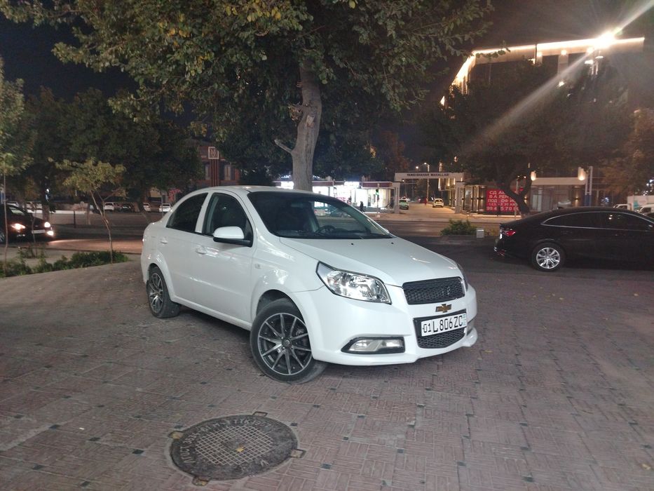 Насия савдо узимни мошинам