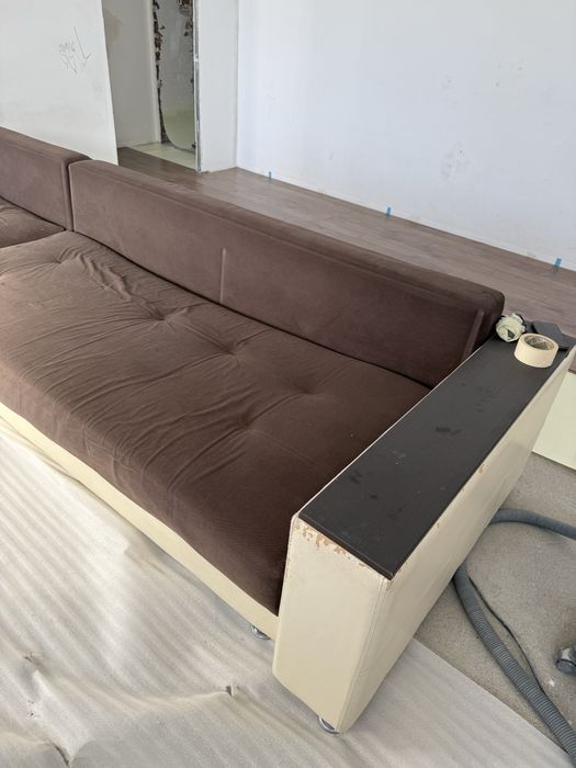 Продам диван 3.50