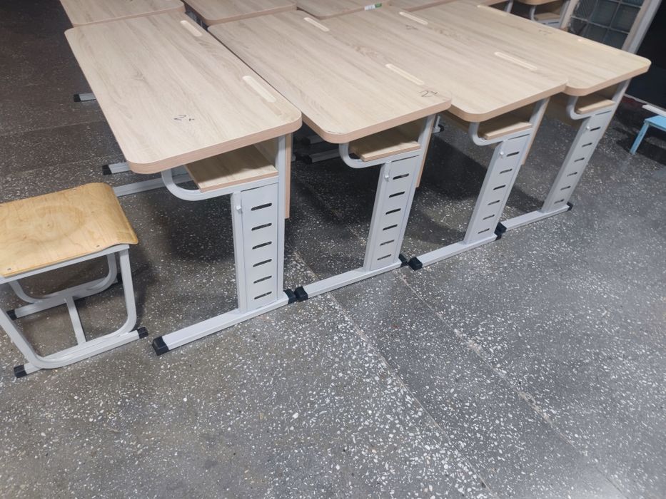 Мактаб партала стуллари. Школьные парты и стулья от производителя