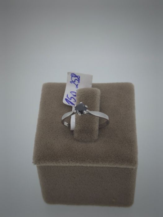 Inel aur 18k 1.52gr cu diamant natural negru (r)