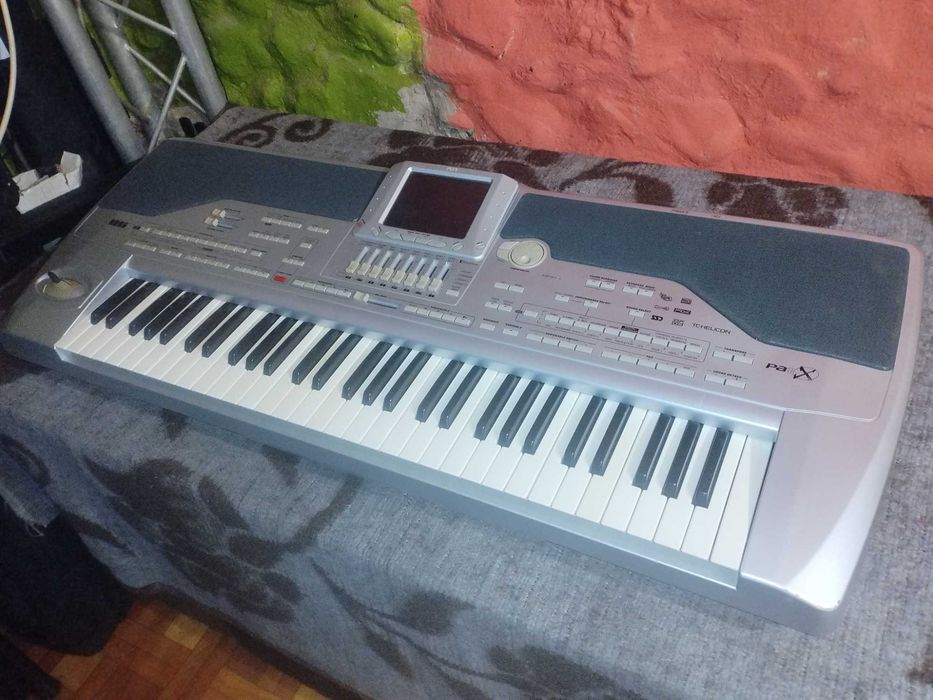 Korg Pa 1x cu 61 clape