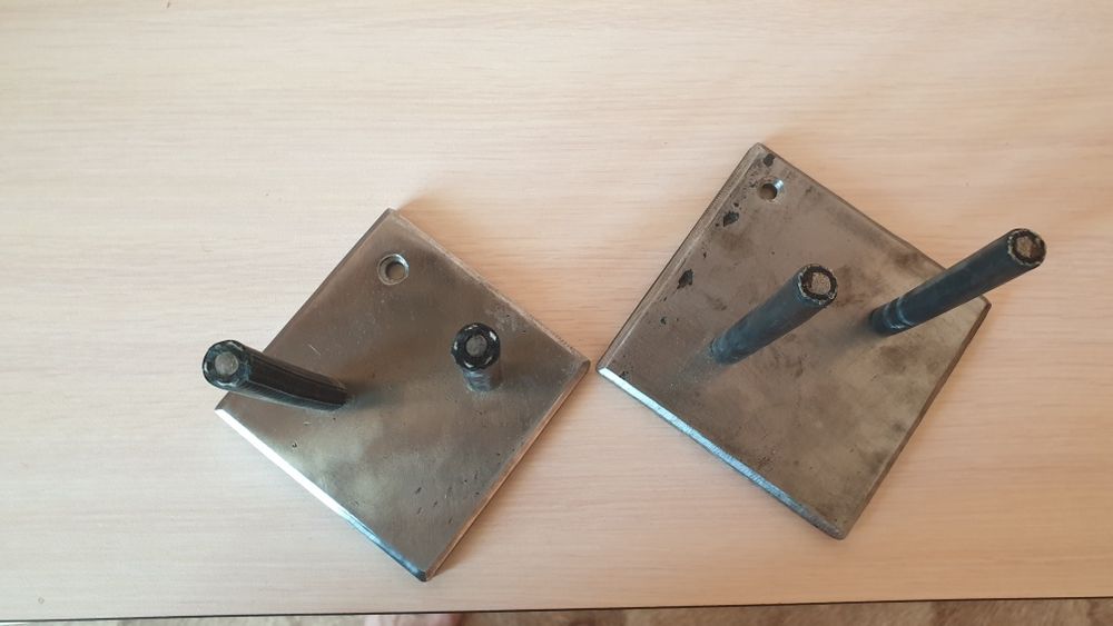 Настенные подвесы для гитары