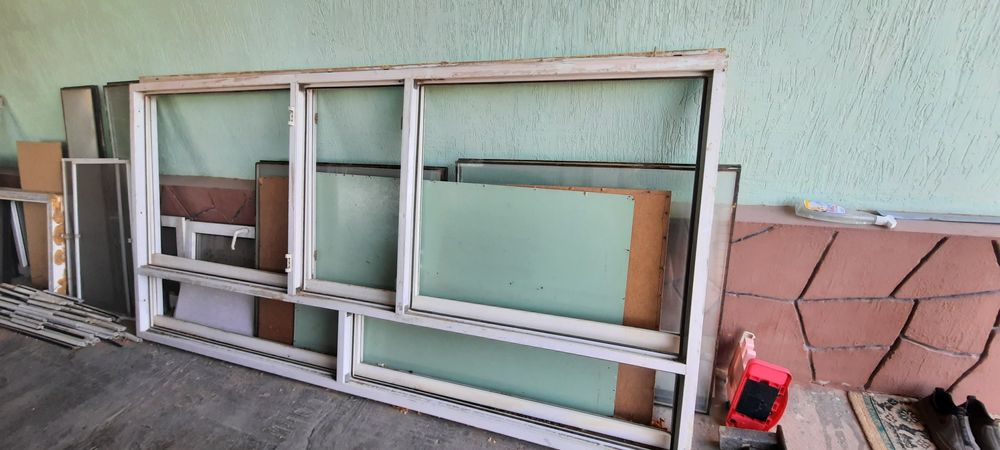 Продам пластиковые окно б у