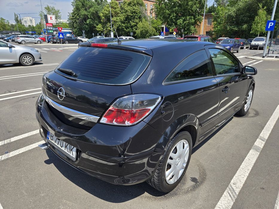 Opel Astra GTC 1.9 CDTI 150 CP Xenon Buton Sport 6 Trepte Propietar