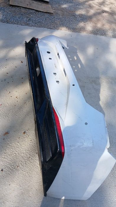 Задний бампер Хундай елантра бу оригинал