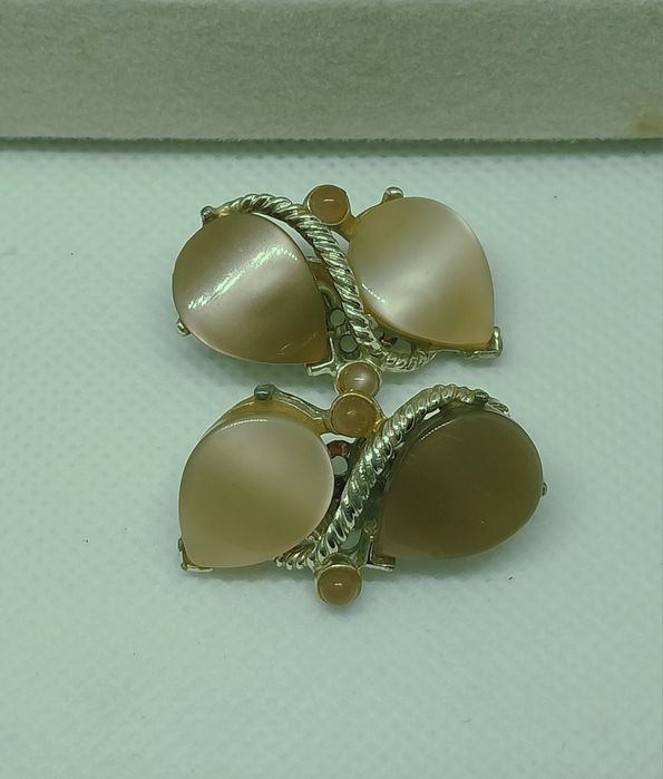 Винтажные серьги клипсы Ebay.
