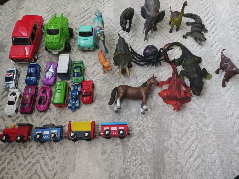 Пакет игрушек (за все 2500)